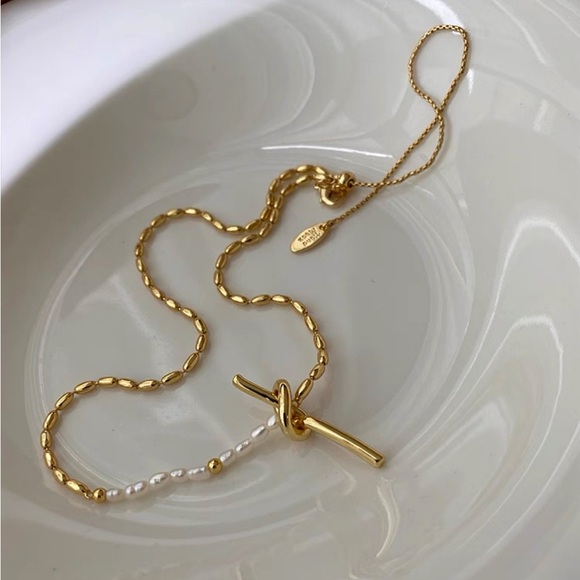 Gold Pearl‎ Knots Chain Necklace, 18k Gold and 925 Sterling Silver - Picture 8 of 9